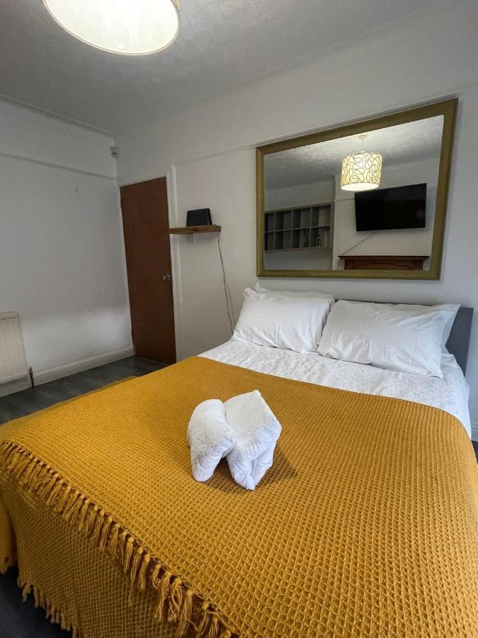 Beautiful Private Rooms In London Central Willesden Green Dış mekan fotoğraf