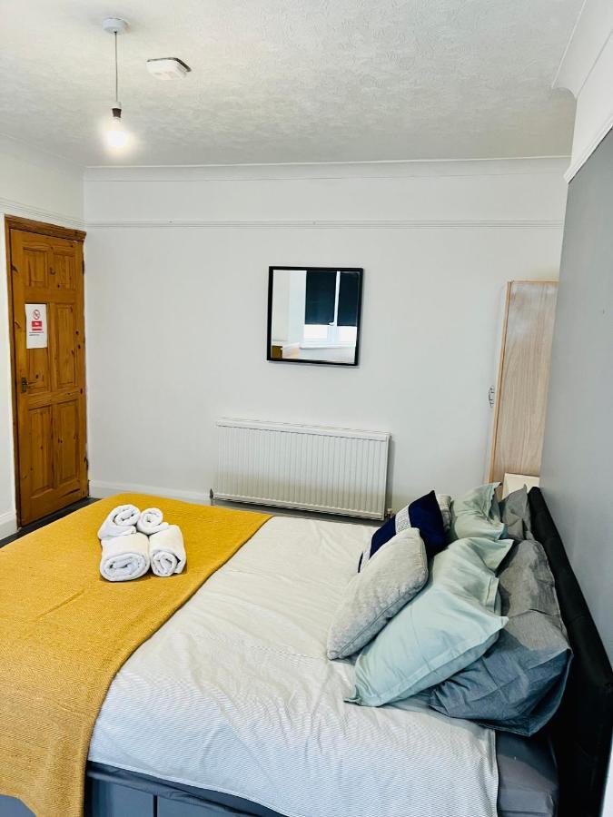 Beautiful Private Rooms In London Central Willesden Green Dış mekan fotoğraf