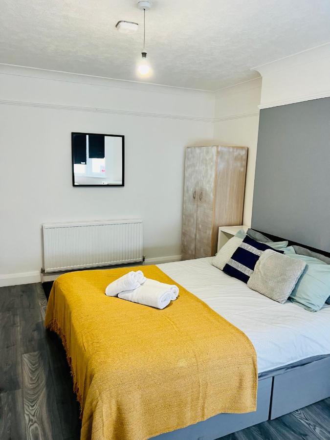 Beautiful Private Rooms In London Central Willesden Green Dış mekan fotoğraf